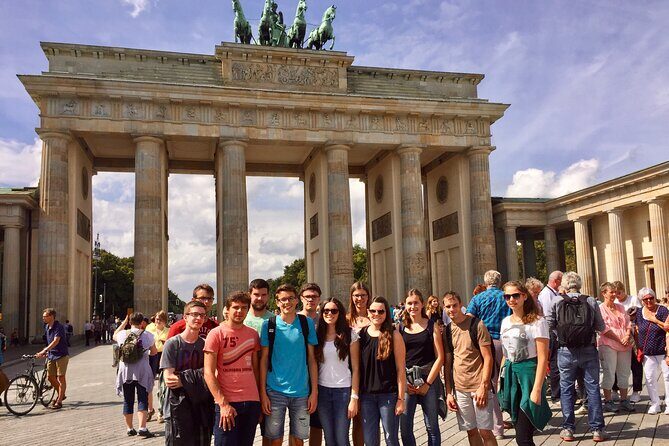Private Taxi Tour of Berlin East and West and Neighbourhood approx. 4-6h - Price and logistics: what you’re really paying for