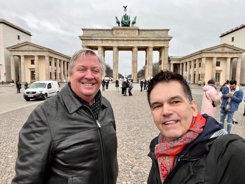 Private Taxi Tour through Berlin Extended & Relaxed ca 6-8h - Humboldt-Forum rooftop views: what’s included and how to prepare