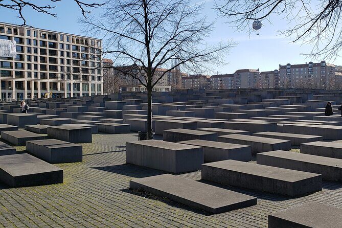 Private Third Reich Walking Tour of Berlin - Stop 4: Bundesministerium der Finanzen and Nazi architecture you can’t miss