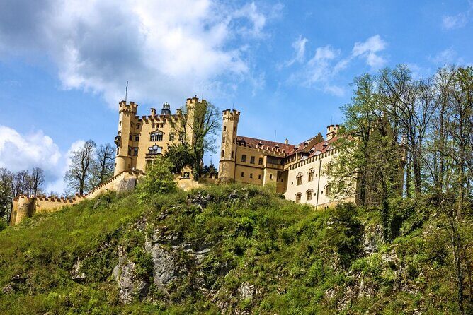 Private Tour at Neuschwanstein And Linderhof Palaces From Munich - Schloss Linderhof: the smaller, finished palace with strong garden time