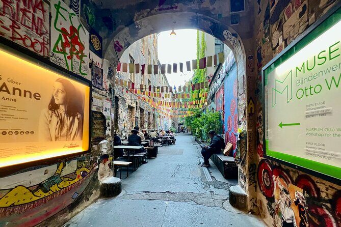 Private Tour: Secret Food Tours Berlin - Courtyards and street art alleys: the East Berlin vibe you can feel