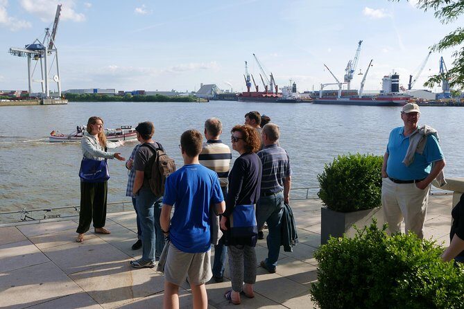 Private Tour: Speicherstadt and HafenCity Walking Tour in Hamburg - Sampling Spices and Shopping in Speicherstadt (Without the Forced Tour Feel)
