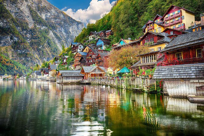 Private Tour to Hallstatt and Salzburg with Austrian Lunch - Austrian Lunch: When the Timing Actually Matters