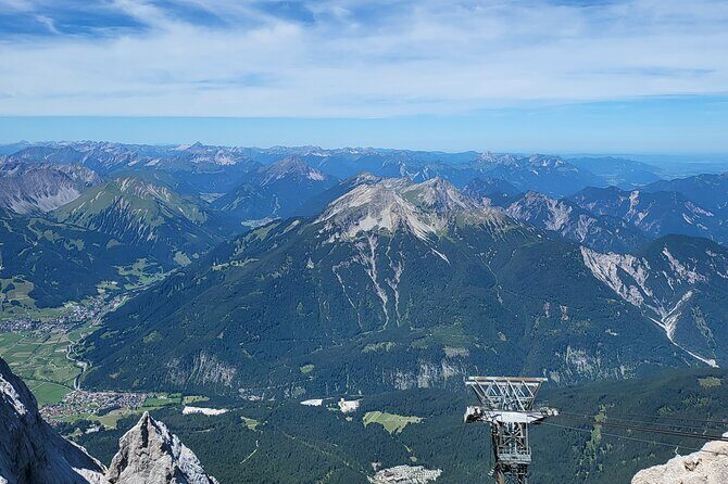 Private Tour to Zugspitze with Cable Car-Tix, Lake Eibsee & Lunch - Cable car to the Zugspitze: the big view with a real plan for lunch