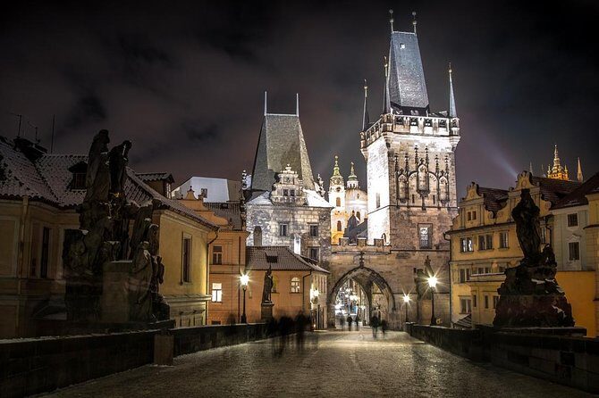 Private Transfer from Berlin to Prague, Hotel-to-hotel, English-speaking driver - Price value: when private transfer makes sense over DIY