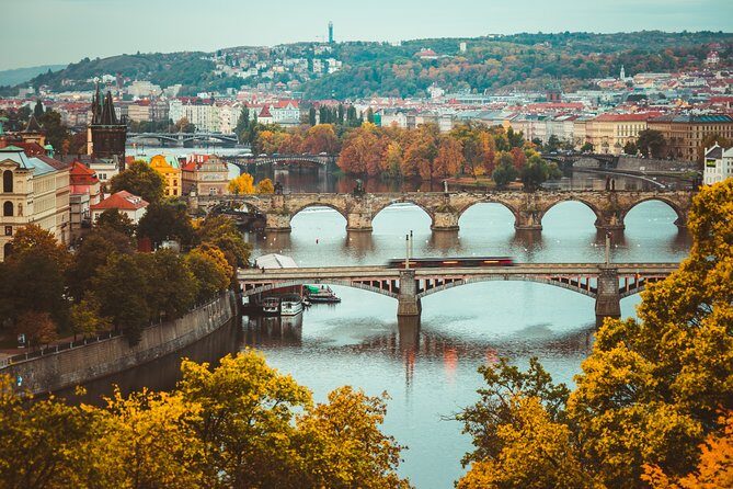 Private Transfer from Berlin to Prague with 2h of Sightseeing - Key things I’d bank on