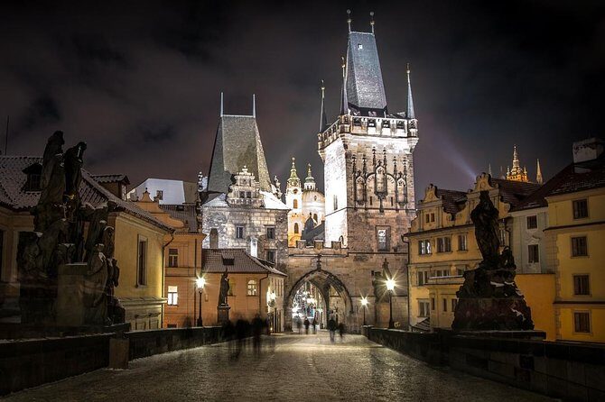 Private Transfer from Berlin to Prague with 4h of Sightseeing - The 8–9 Hour Timeline: A Focused Sightseeing Day, Not an All-Day Shuffle