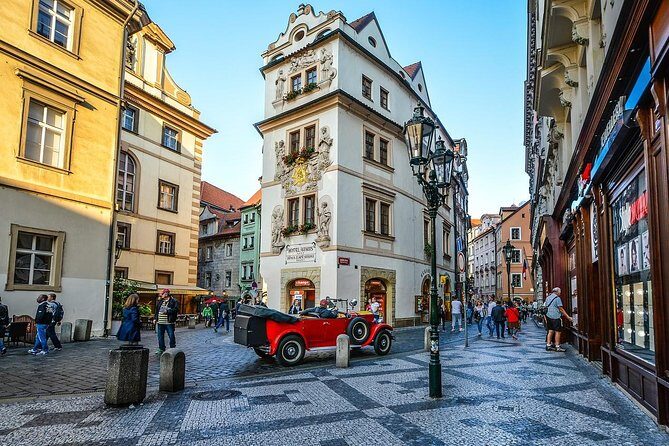 Private Transfer from Berlin to Prague with 4h of Sightseeing - Price and Value: Why This Costs $351.47 Per Person