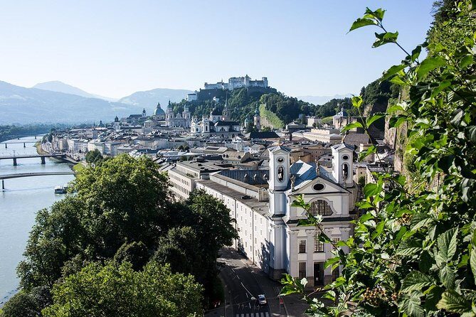 Private Transfer from Munich to Vienna with 2 hours for sightseeing - Vehicle comfort and group size: the detail that matters most