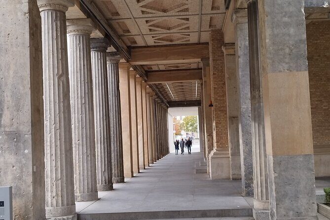 Private Walk with Berlin Tour Guides (Din EN 15565)-Taylor Made - A private Berlin route that you can actually shape