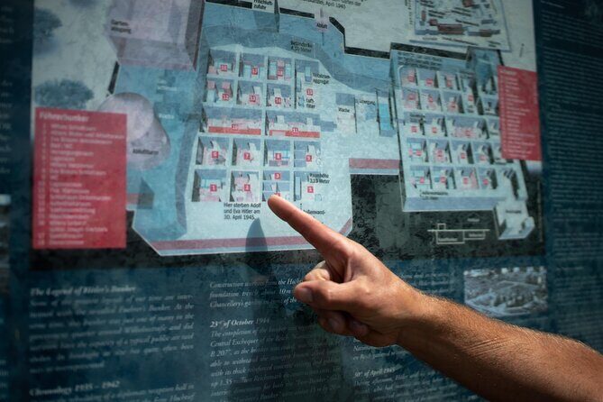 Private Walking Tour: World War 2 and Cold War Sites in Berlin - Tempelhofer Feld and the Airlift: when Berlin fought for breath