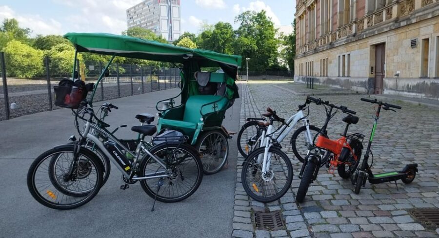 Promotion Berlin Rickshaw Shared Guide (Combo Vehicle Group) - Why a rickshaw works so well for Berlin’s Mitte sights