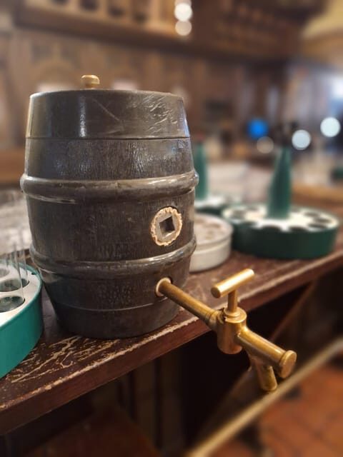 Public brewhouse tour Cologne in English - Ordering, etiquette, and the cash rule that can ruin your night