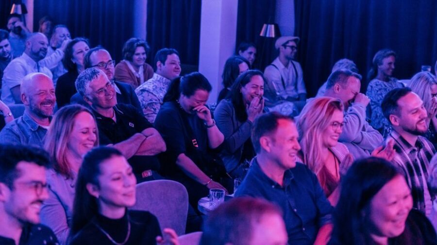 Quatsch Comedy Club Hamburg: Die Live Show - Who This Show Suits Best in Hamburg
