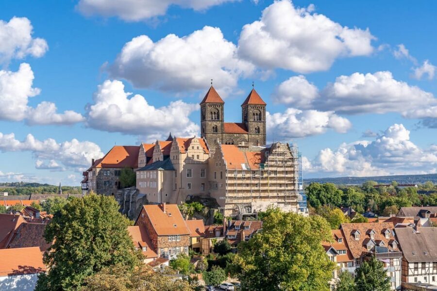 Quedlinburg: Guided City Walk - Highlights tour (private) - The Klopstock connection and the Lyonel-Feininger museum area
