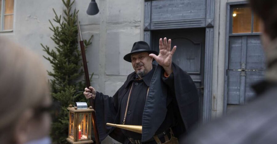 Quedlinburg: Historical Old Town Evening Walking Tour - What “1.5 hours” really means on your feet