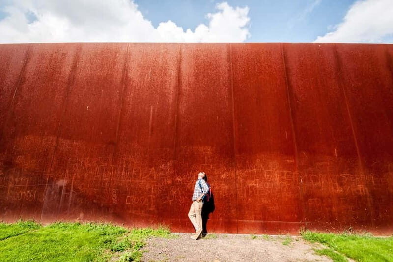 Red Berlin: Secrets of the Communist Capital - Palace of Tears and Wall crossing points: when the Wall becomes personal