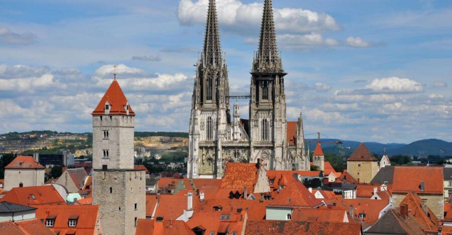Regensburg: Express Walk with a Local in 60 minutes - Key Points You’ll Actually Care About