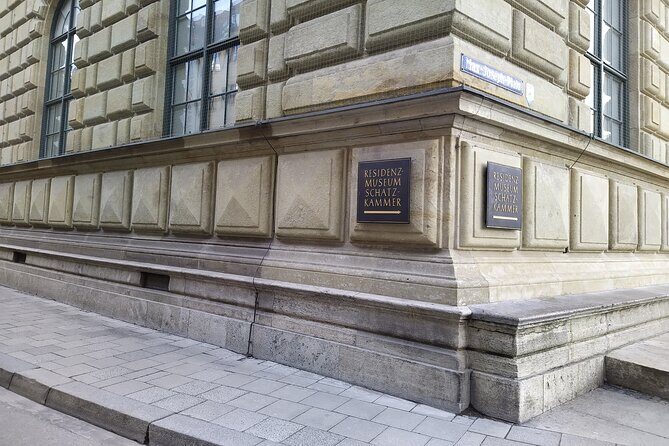 Residence Munich Private Tour including entrance ticket - Antiquarium: a short, focused look at restoration work