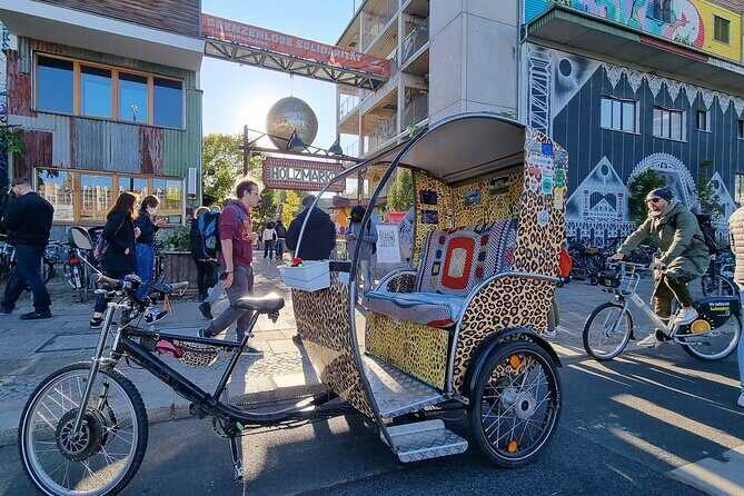 Rickshaw Sightseeing City Tours Berlin - Rikscha Tours - Entering Berlin Up Close From the Rickshaw