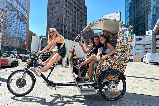 Rickshaw Sightseeing City Tours Berlin - Rikscha Tours - Comfort Gear That Actually Matters in Berlin