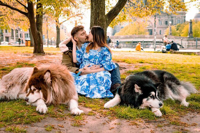 Romantic Couple Photoshoot in the Heart of Berlin - Value check: is $173.64 per group worth it?