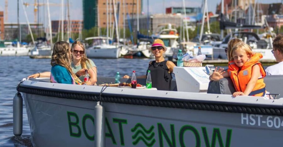 Rostock: Electric Boat Rental on the Warnow River - Price and value: $57 per group up to 6
