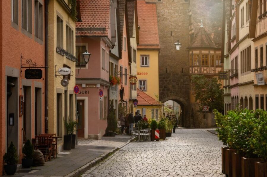 Rothenburg ob der Tauber: Private Guided Walking Tour - Quick hits before you go