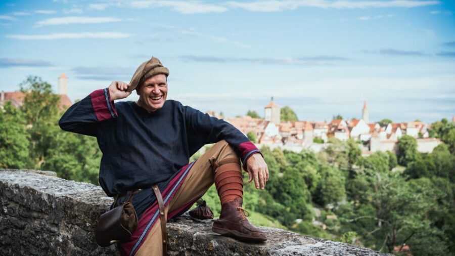 Rothenburg ob der Tauber: Private Old Town Walking Tour - Optional focus choices: churches, beer and wine, and local specialties