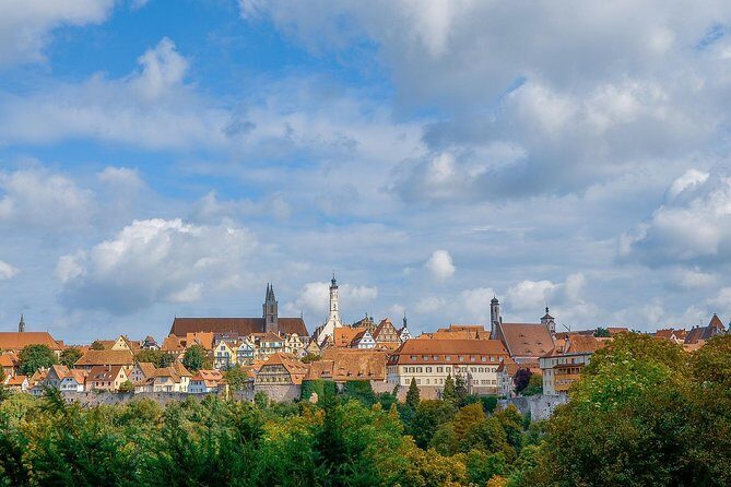 Rothenburg ob der Tauber Private Walking Tour With A Professional Guide - Timing, walking pace, and how to prep so you enjoy all 90 minutes