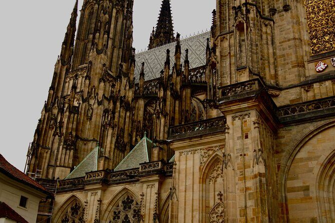 Royal Splendor Unveiled Private Prague Castle Interior Tour - Stop 4: Second Courtyard—Chateau Space and Early-Modern Walls