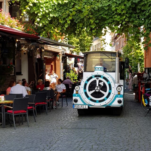 Rüdesheim sightseeing tour with the Winzerexpress - Why the Winzerexpress is such a smart Rüdesheim move