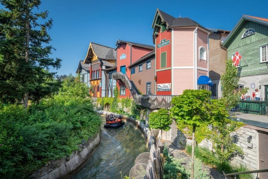 Rust: Europa-Park 2-Day Entrance Ticket - Planning your route: 17 themed areas without getting lost
