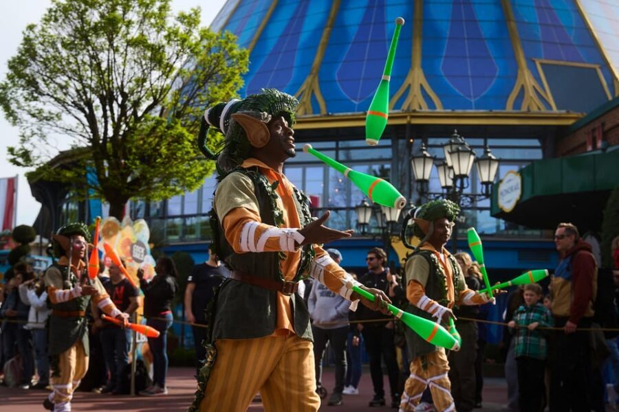 Rust: Europa-Park 2-Day Entrance Ticket - Who should buy this 2-day ticket?