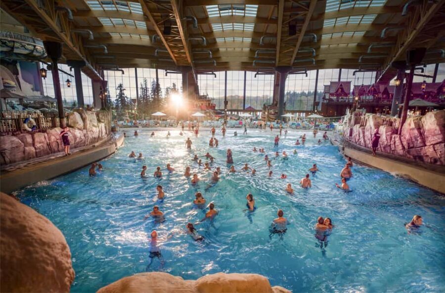 Rust: Rulantica Water Park Entry Ticket - Svømmepøl: the newer heated outdoor pool stop you’ll want to schedule