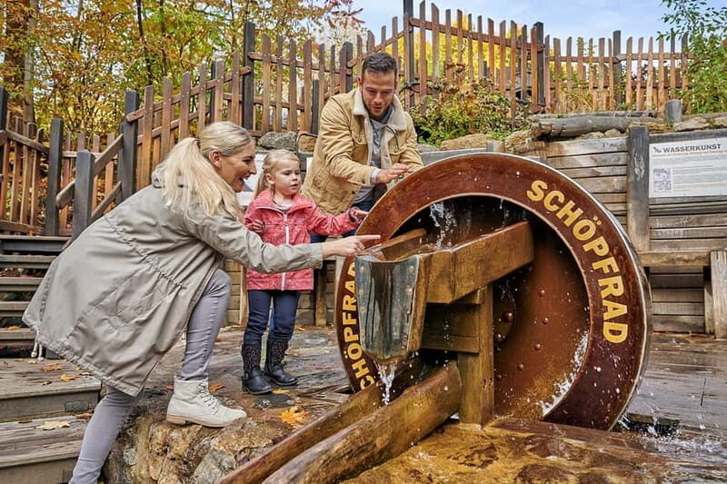 Saalfeld: Ein Familientag voll Abenteuer und Magie - What makes the family tour so fun and easy to follow