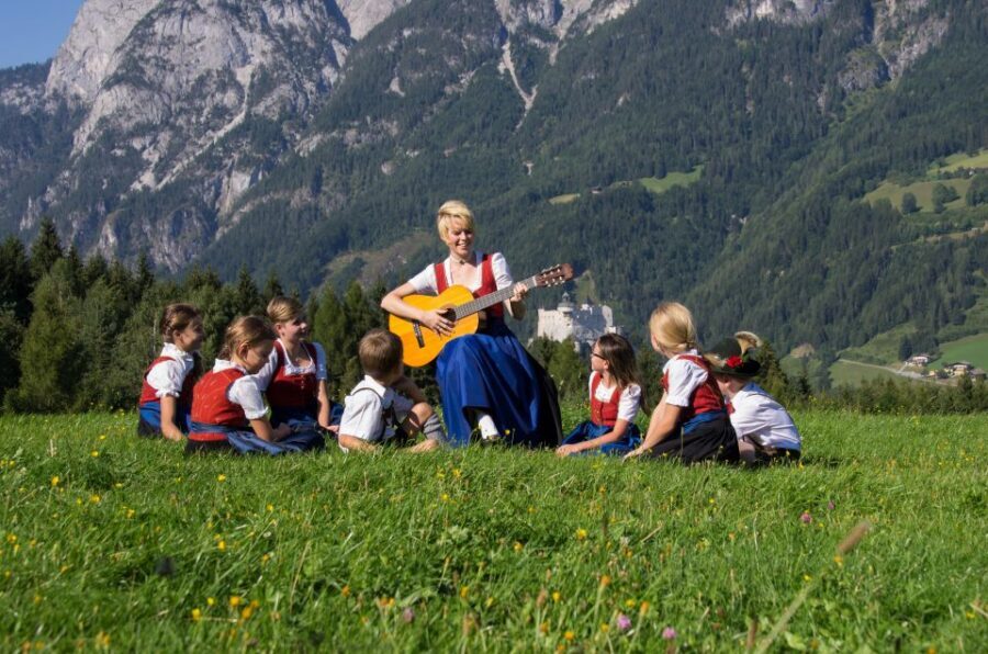 Salzburg: Private Eagle's Nest and the Sound of Music Tour - A full-day mix: Eagle’s Nest plus Sound of Music landmarks