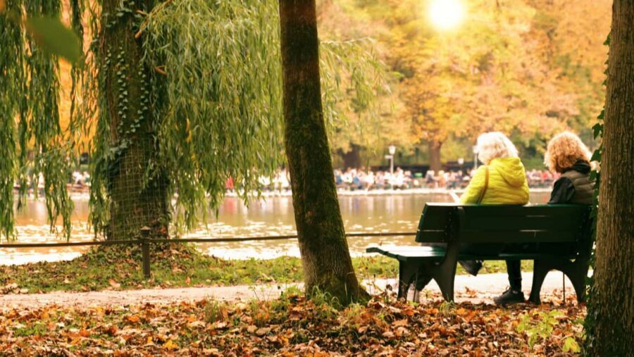 Schwabing: Insider Tour! Neighborhood, Revolt, Secrets in Munich's Cult District - Who this tour suits best