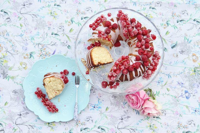 Sharing plate food tour in Berlin - Lea and the food facts: what the guide adds (and what you should listen for)
