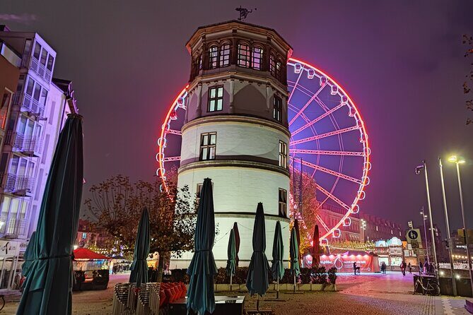 Sightrunning - Private Running Tour in Düsseldorf - Crossing Toward Oberkassel: Rhine Views and Photo-Friendly Stops
