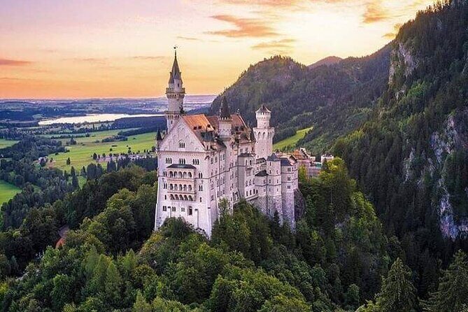 Skip the Line: Neuschwanstein Castle Private Tour From Füssen or Hohenschwangau - Guide personalities that make Ludwig II click