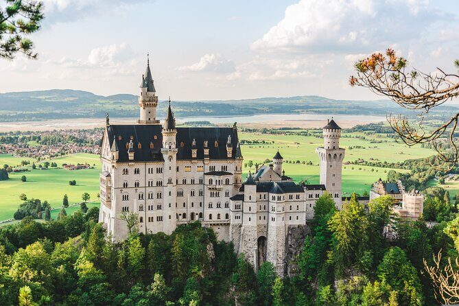 Skip The Line Neuschwanstein Castle Tour from Hohenschwangau - Key things to know before you go