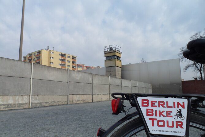 Small-Group Berlin Wall Bike Tour - Potsdamer Platz: a fast stop that helps you picture daily reality