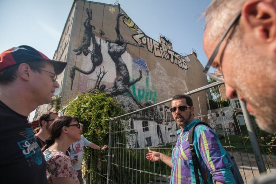Small Group Tour: "Wild Kreuzberg" - Key stops worth knowing