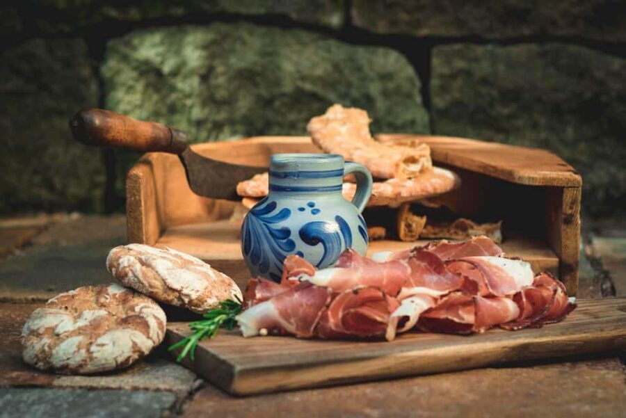 South Tyrolean specialties and wine tasting - Why this 90-minute South Tyrol tasting feels like a smart stop