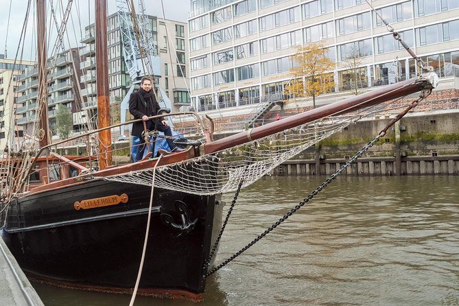 Speicherstadt and HafenCity Tour of Hamburg with German speaking guide - Pacing, Logistics, and Who This Tour Fits