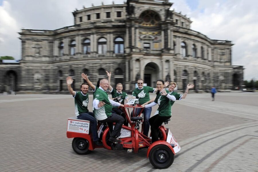 SRF CoBi | City Tour by ConferenceBike - A Two-Hour Dresden Tour on a ConferenceBike