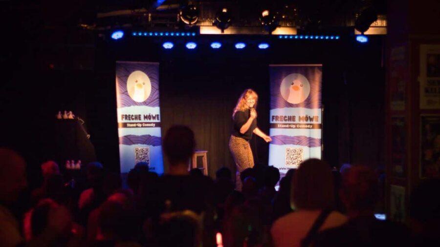Stand-up comedy at Indra - Freche Möwe - Audience vibe and who this is best for