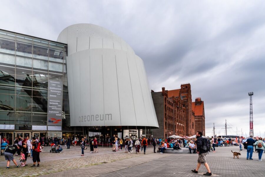 Stralsund: Old Town Highlights Private Walking Tour - Harbor time: Marina views and Gorch Fock’s maritime punch