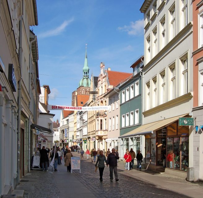Stralsund: Old Town Highlights Private Walking Tour - Price and value at $305 per person (private guide, churches, and sometimes the boat)